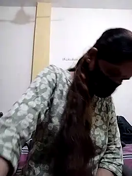 Snapshot of priyancyfun chatting on February 13, 1:08 am priyancyfun online show from February 13, 1:08 am