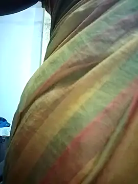 Snapshot of priyancyfun chatting on February 16, 3:27 pm priyancyfun online show from February 16, 3:27 pm