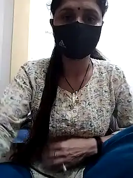 Snapshot of priyancyfun chatting on March 13, 6:26 am priyancyfun online show from March 13, 6:26 am