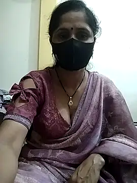 Snapshot of priyancyfun chatting on March 14, 5:57 pm priyancyfun online show from March 14, 5:57 pm