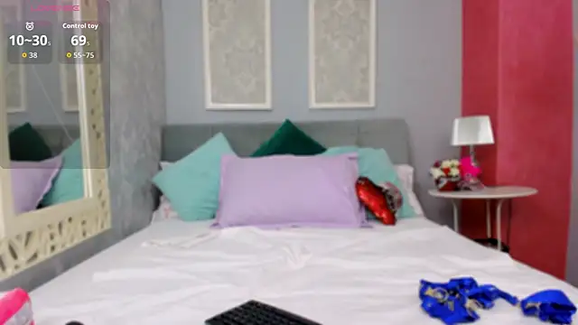 LustyRosee online show from March 26, 5:46 am