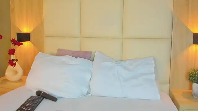 Snapshot of antonella_cutie_ chatting on April 30, 12:33 pm antonella cutie online show from April 30, 12:33 pm