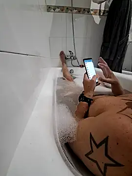 Snapshot of Gaditannus40 chatting on October 18, 7:25 pm Gaditannus40 online show from October 18, 7:25 pm