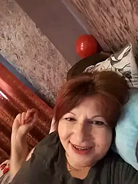 Snapshot of Angelina4531 chatting on February 21, 6:40 am Angelina4531 online show from February 21, 6:40 am