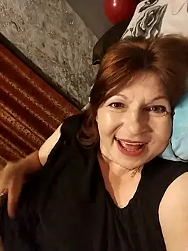 Snapshot of Angelina4531 chatting on February 22, 3:56 am Angelina4531 online show from February 22, 3:56 am