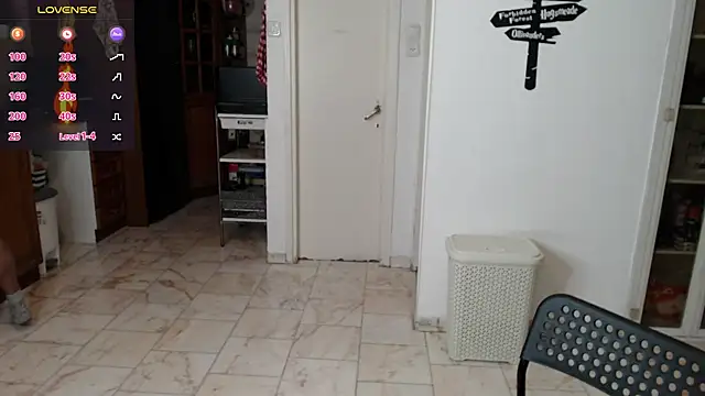 Snapshot of todddantes25 chatting on February 7, 3:19 pm todddantes25 online show from February 7, 3:19 pm