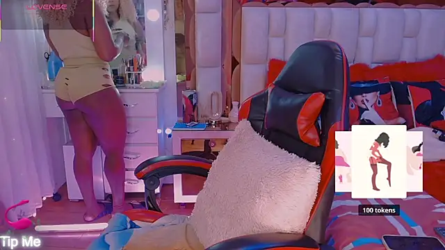 Aliana Ross online show from February 25, 8:46 am