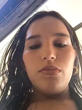 the queen of street online show from February 21, 6:09 pm