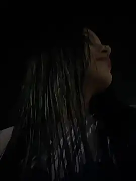 the queen of street online show from April 12, 3:11 am