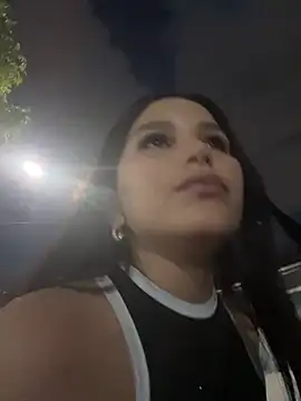 Snapshot of the_queen_of_street chatting on June 21, 11:40 pm the queen of street online show from June 21, 11:40 pm