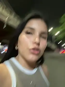 Snapshot of the_queen_of_street chatting on July 16, 1:44 am the queen of street online show from July 16, 1:44 am