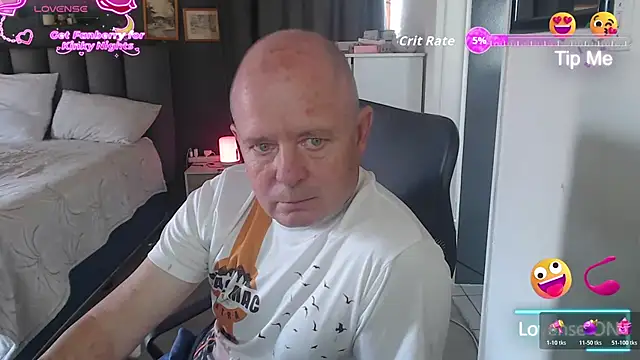 boeslaboes1 online show from April 4, 10:46 am