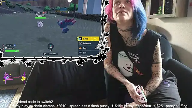 Snapshot of trashbrat chatting on June 22, 3:31 pm trashbrat online show from June 22, 3:31 pm