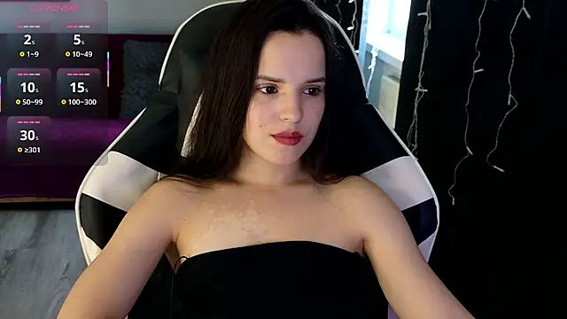 Snapshot of Harleen_Moore chatting on July 20, 5:22 am Harleen Moore online show from July 20, 5:22 am