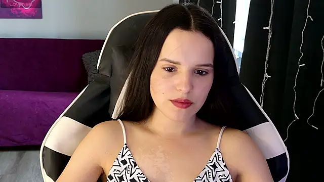 Snapshot of Harleen_Moore chatting on July 21, 5:10 am Harleen Moore online show from July 21, 5:10 am