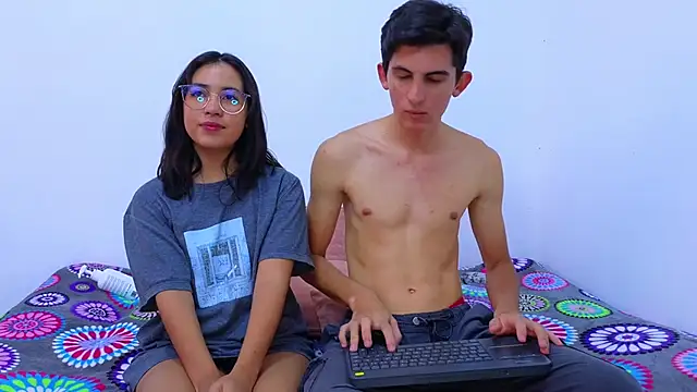 Ana and Leo online show from February 24, 12:26 pm