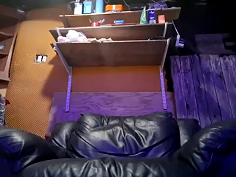 hesjustafriend online show from February 1, 6:06 pm