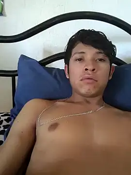 Snapshot of Javierjvl chatting on October 12, 10:09 pm Javierjvl online show from October 12, 10:09 pm