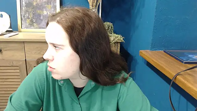 Snapshot of mini_girly chatting on November 7, 11:21 am mini girly online show from November 7, 11:21 am