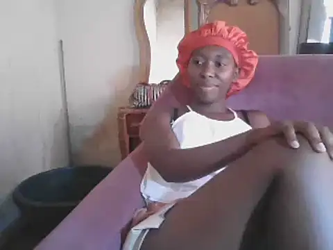 Hotdaily04 online show from February 7, 12:50 pm