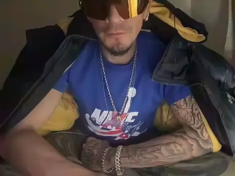 badboy366 online show from June 6, 4:39 am