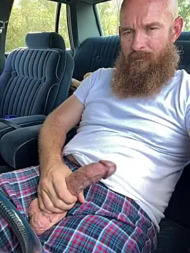 32XRedBeard online show from February 26, 9:16 pm