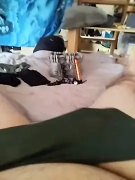 Snapshot of ludov17 chatting on February 14, 3:20 pm ludov17 online show from February 14, 3:20 pm