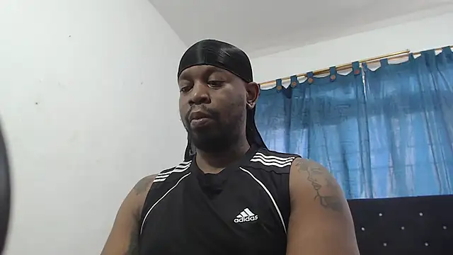 Snapshot of strong__anthony chatting on April 30, 6:14 pm strong anthony online show from April 30, 6:14 pm