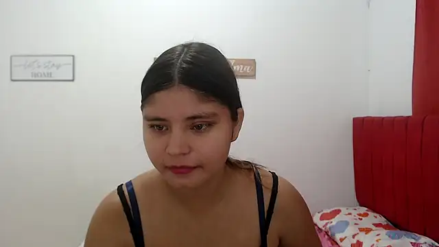 Snapshot of diva_sexyhot chatting on January 16, 11:26 am diva sexyhot online show from January 16, 11:26 am