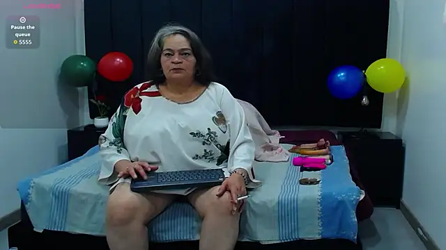 VickyBoobss online show from October 20, 7:58 pm