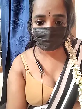 Snapshot of Lolitatamil chatting on February 26, 5:34 pm Lolitatamil online show from February 26, 5:34 pm