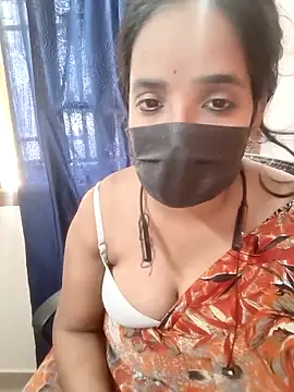 Snapshot of Lolitatamil chatting on March 3, 7:14 am Lolitatamil online show from March 3, 7:14 am