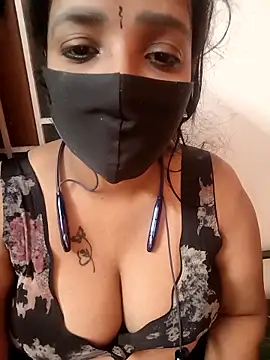 Lolitatamil online show from March 30, 9:05 pm