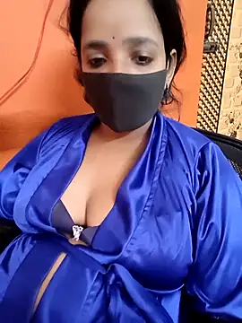 Snapshot of Lolitatamil chatting on April 22, 9:38 pm Lolitatamil online show from April 22, 9:38 pm