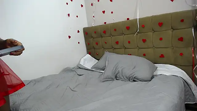 Snapshot of SabbyLovee chatting on February 27, 1:48 am SabbyLovee online show from February 27, 1:48 am