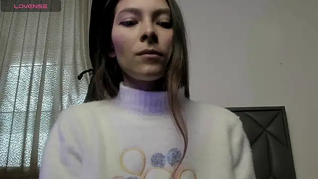 Snapshot of Aleska_Miami chatting on January 28, 5:46 pm Aleska Miami online show from January 28, 5:46 pm