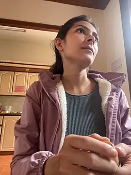 Snapshot of Aleska_Miami chatting on September 22, 1:46 pm Aleska Miami online show from September 22, 1:46 pm