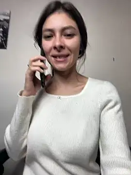 Snapshot of Aleska_Miami chatting on May 22, 2:44 pm Aleska Miami online show from May 22, 2:44 pm