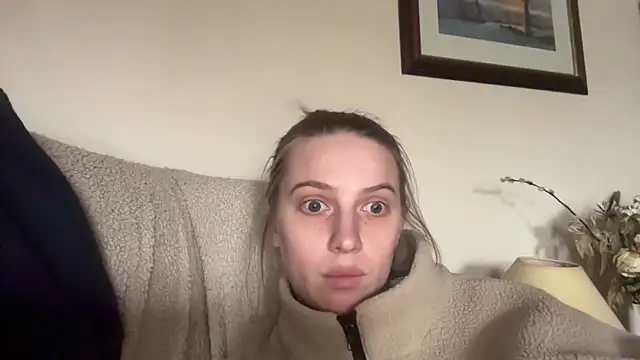 Ella-82 online show from February 11, 1:51 pm