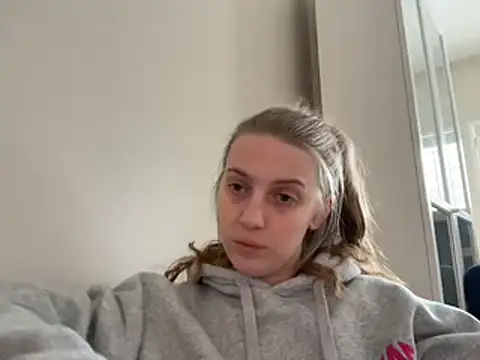 Ella-82 online show from February 27, 7:47 pm