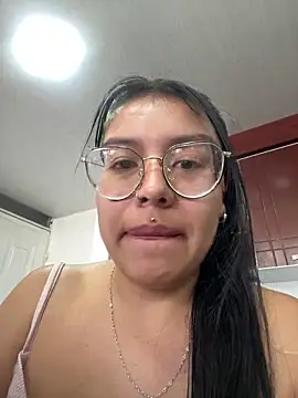 Snapshot of Abby_sophia2 chatting on March 4, 6:07 pm Abby sophia2 online show from March 4, 6:07 pm