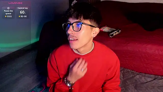 Snapshot of tim__fox chatting on December 1, 12:10 pm tim fox online show from December 1, 12:10 pm