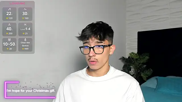 Snapshot of tim__fox chatting on December 22, 11:40 am tim fox online show from December 22, 11:40 am