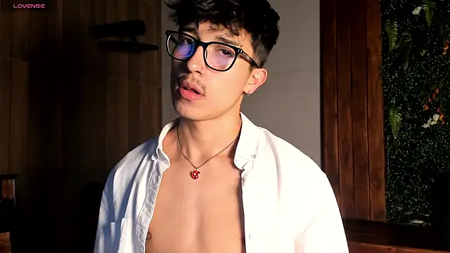 Snapshot of tim__fox chatting on January 8, 11:56 am tim fox online show from January 8, 11:56 am