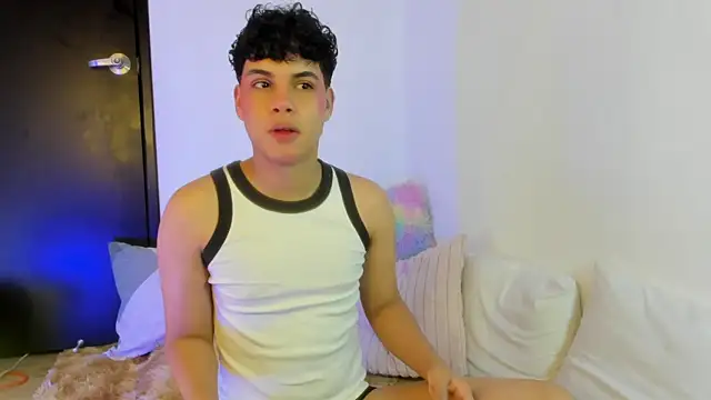 dani angels   online show from July 29, 2:53 am
