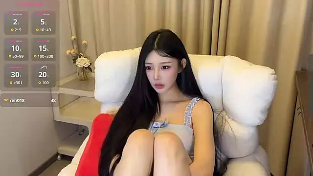 Snapshot of muyan_00 chatting on December 3, 8:45 am muyan 00 online show from December 3, 8:45 am
