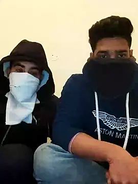 Snapshot of 13lusty chatting on January 15, 5:08 am 13lusty online show from January 15, 5:08 am