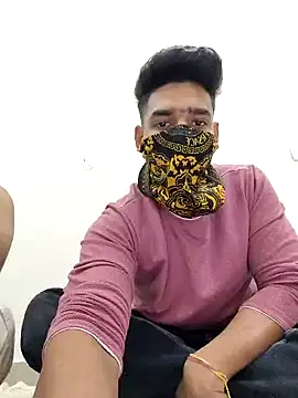 Snapshot of 13lusty chatting on January 25, 8:31 am 13lusty online show from January 25, 8:31 am