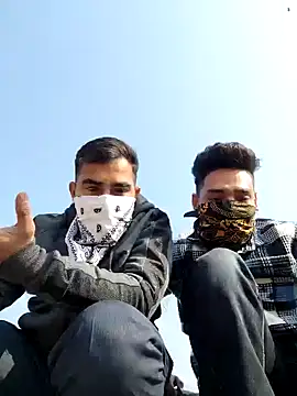 Snapshot of 13lusty chatting on January 27, 5:36 am 13lusty online show from January 27, 5:36 am