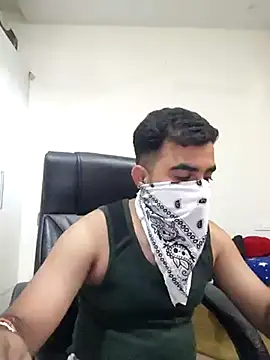 Snapshot of 13lusty chatting on March 19, 9:17 am 13lusty online show from March 19, 9:17 am